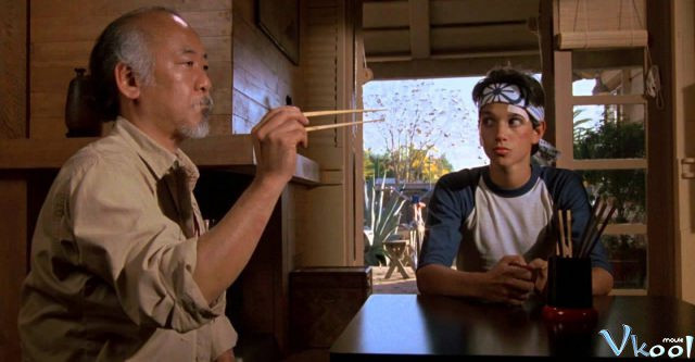 Xem Phim Cậu Bé Karate 1 - The Karate Kid - Vkool.Net - Ảnh 2