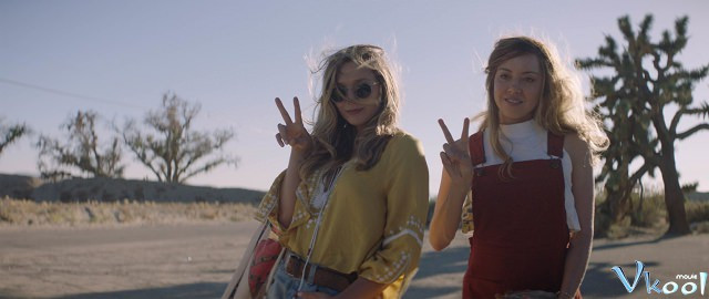 Xem Phim Hành Trình Của Ingrid - Ingrid Goes West - Vkool.Net - Ảnh 2