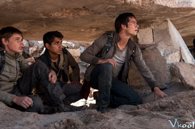 Xem Phim Giải Mã Mê Cung 2: Thử Nghiệm Đất Cháy - Maze Runner: The Scorch Trials - Vkool.Net - Ảnh 5